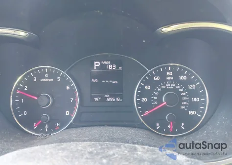 2017 Kia Forte Lx z USA, uszkodzony, nr VIN 3KPFK4A79HE053435